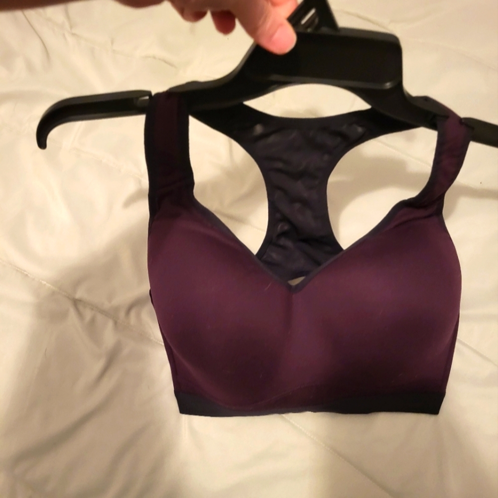 Reebok racerback sports bra 36DD